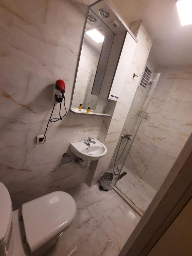 Masal Hotel Адалар Екстериор снимка