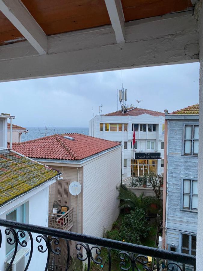 Masal Hotel Адалар Екстериор снимка